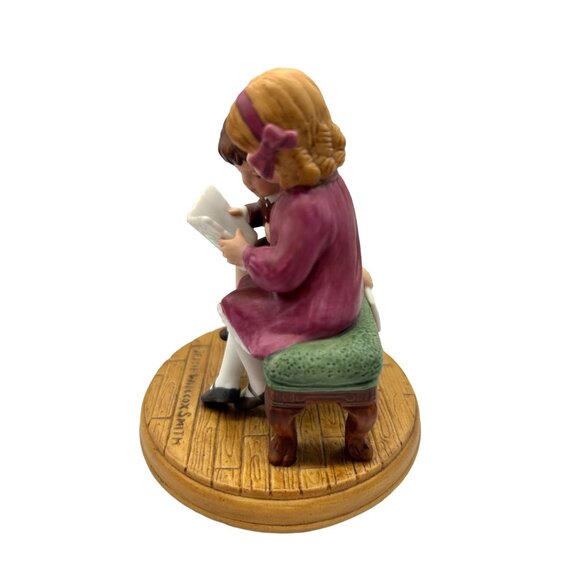 Jessie Willcox Smith Be Mine Valentine 1986 Avon Figurine Vintage Collectible - Picture 5 of 8